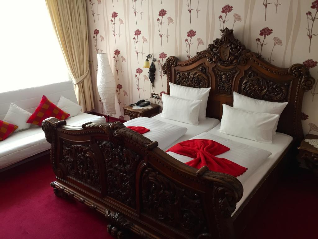 Moselromantik Hotel Weissmuehle Кохем Екстер'єр фото