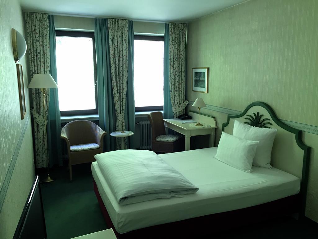 Moselromantik Hotel Weissmuehle Кохем Екстер'єр фото